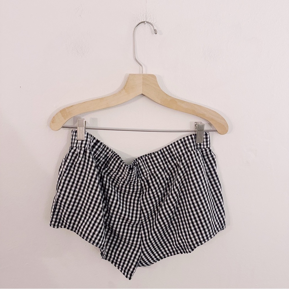 Edikted Plaid Black and White Gingham Shorts Elastic Waist Boxer - Picture 3 of 8